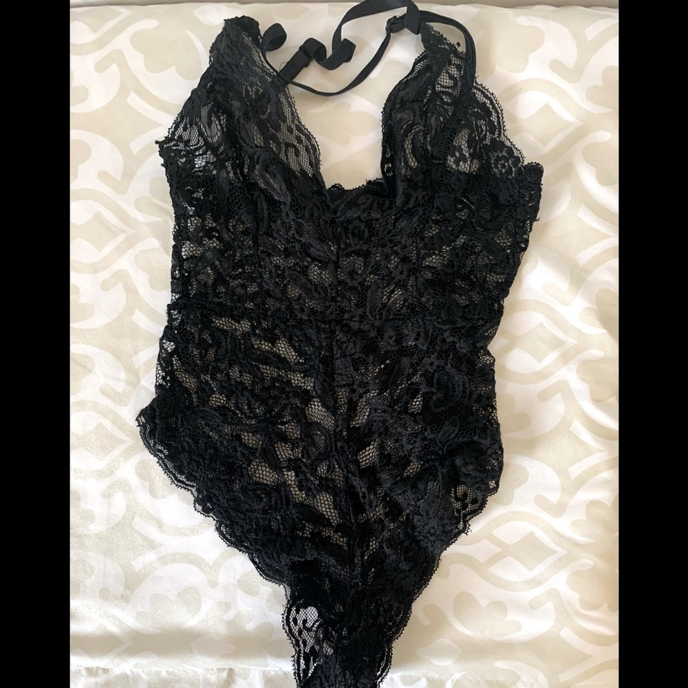 🟣 Intimate Lace Body Suit